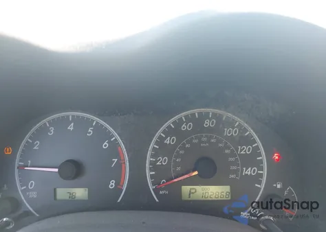 2013 Toyota Corolla Le z USA, uszkodzony, nr VIN 2T1BU4EE0DC018938